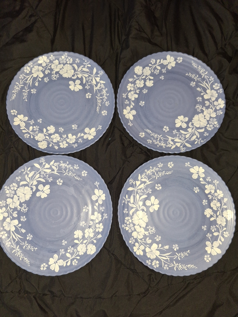 The Pioneer Woman Periwinkle Blue Floral Melamine Dish Set - Set of 12